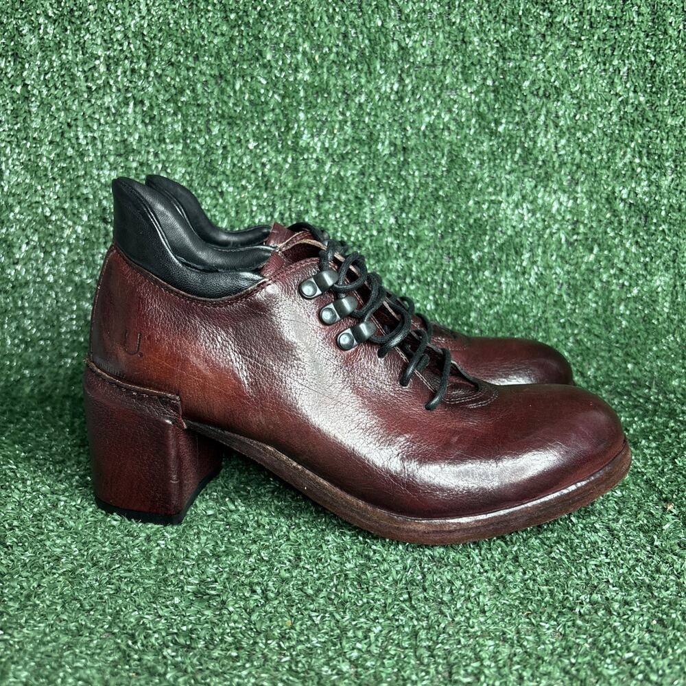 NEW - Untamed Street MADISON Bordeaux Lace Up Hiking shoes Size EU 36 / US‎ 6